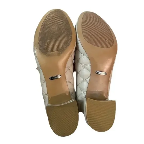 Vionic Beige Quilted Round Toe Women's Block Heels Size 9 - Picture 3 of 4